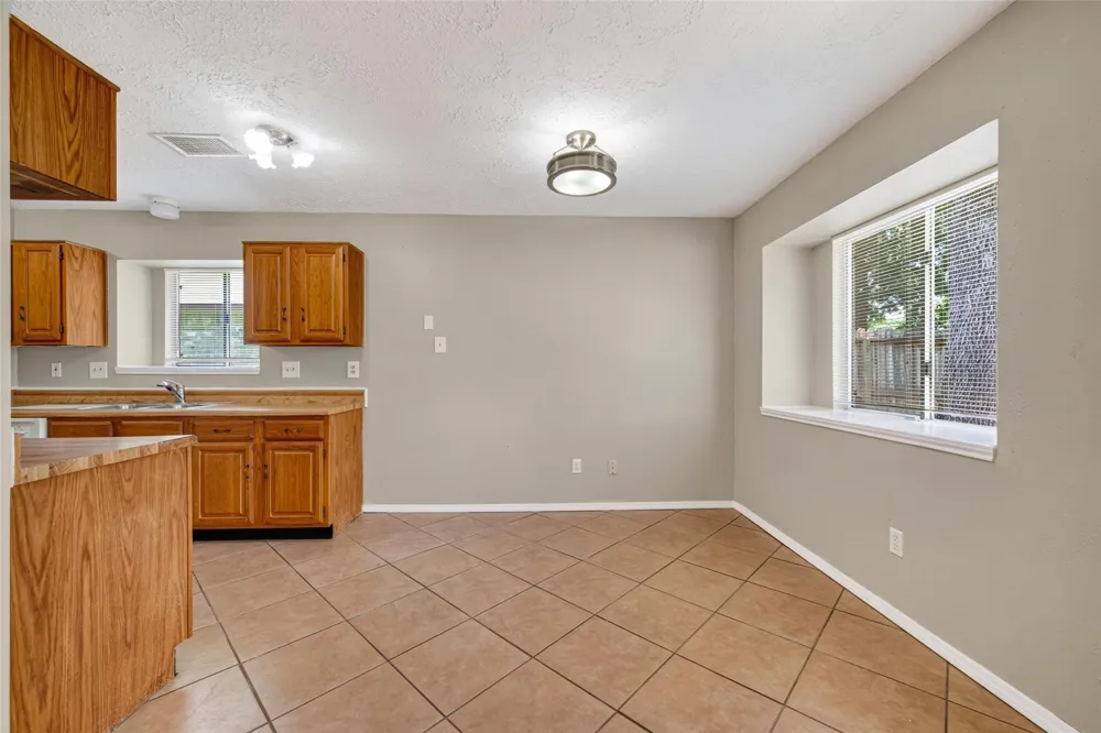 14002 Kathi Lynn Lane Sugar Land, TX 77498