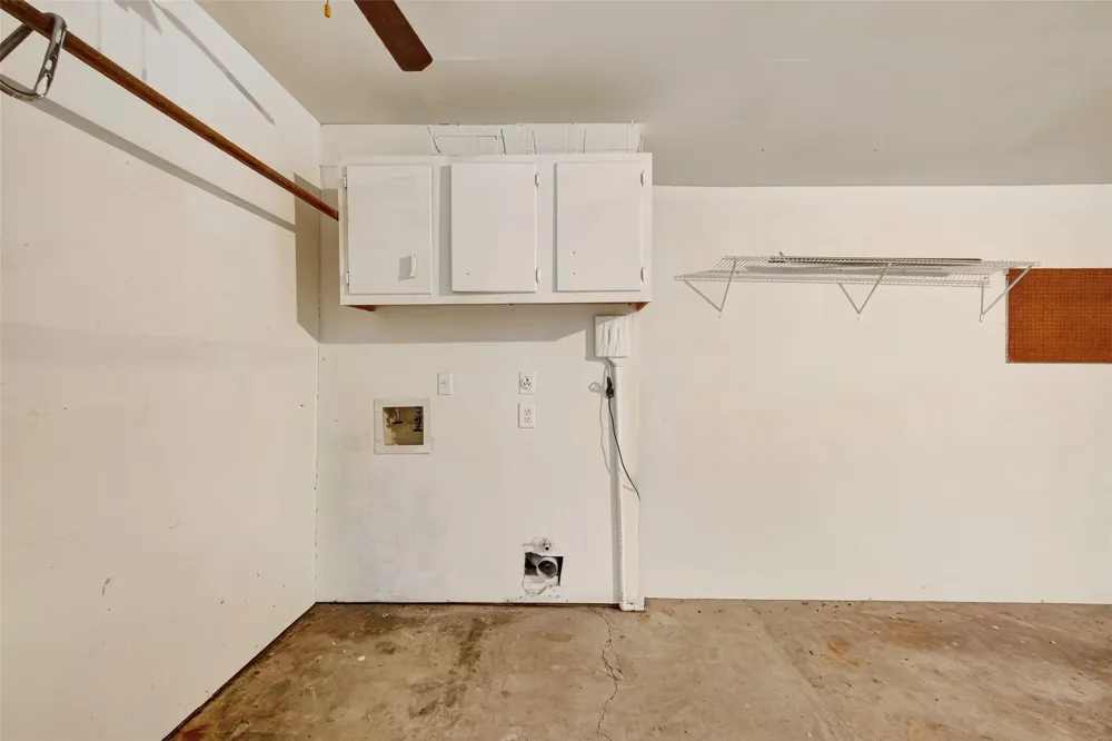 14002 Kathi Lynn Lane Sugar Land, TX 77498