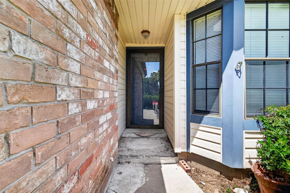 14002 Kathi Lynn Lane Sugar Land, TX 77498