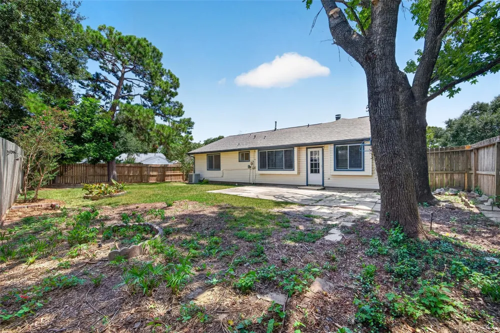 14002 Kathi Lynn Lane Sugar Land, TX 77498