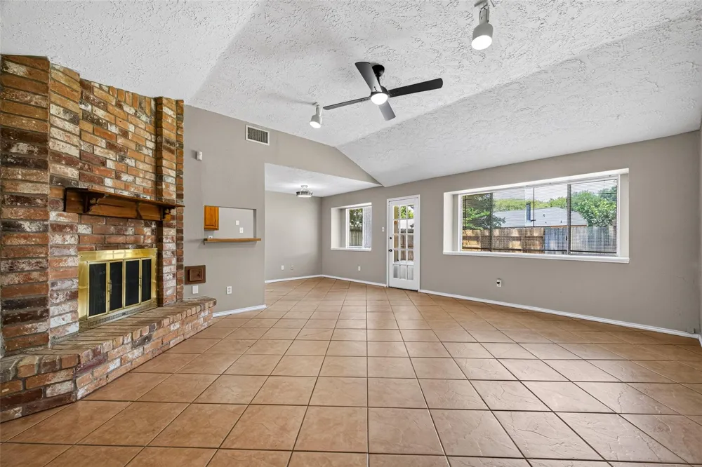 14002 Kathi Lynn Lane Sugar Land, TX 77498