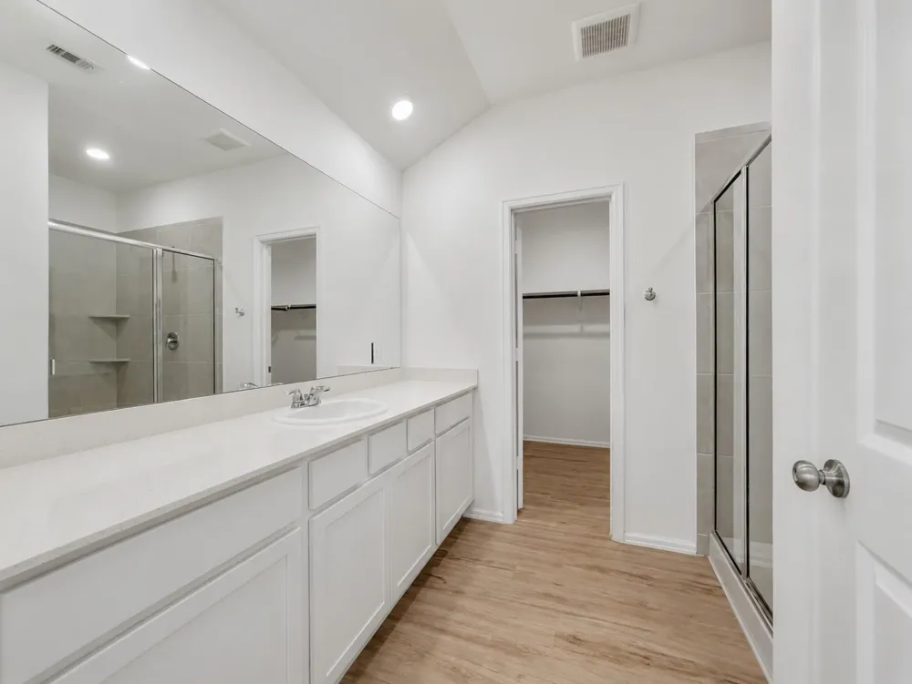 2011 Ballesteros Street Crosby, TX 77532