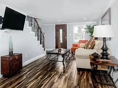 2217 Grover Avenue Galveston, TX 77551