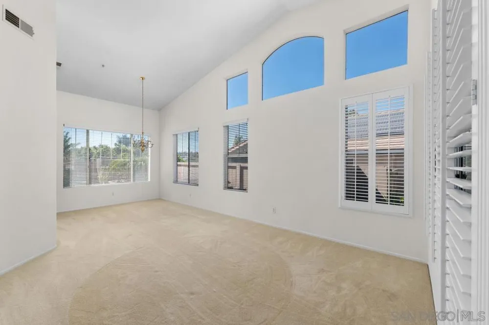 3354 Monique Lane Spring Valley, CA 91977