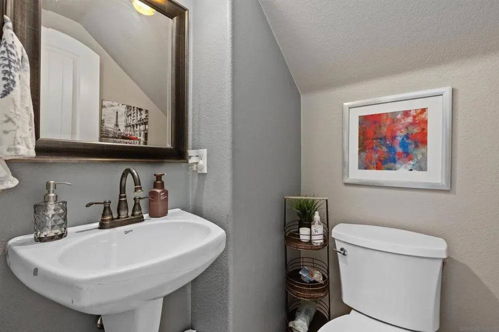 893 Custer Ave. San Marcos, CA 92078