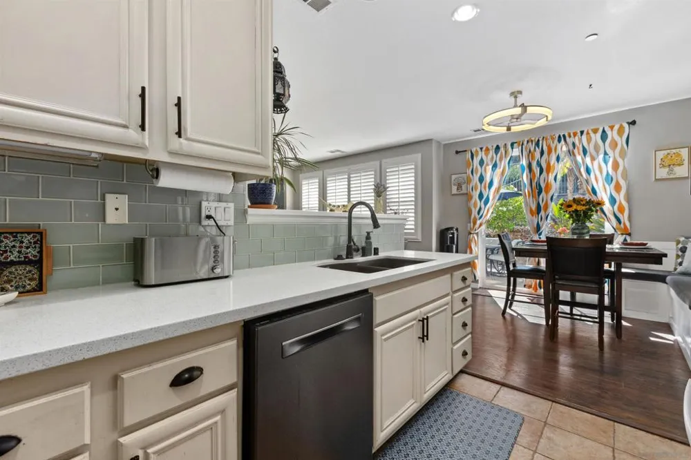 893 Custer Ave. San Marcos, CA 92078