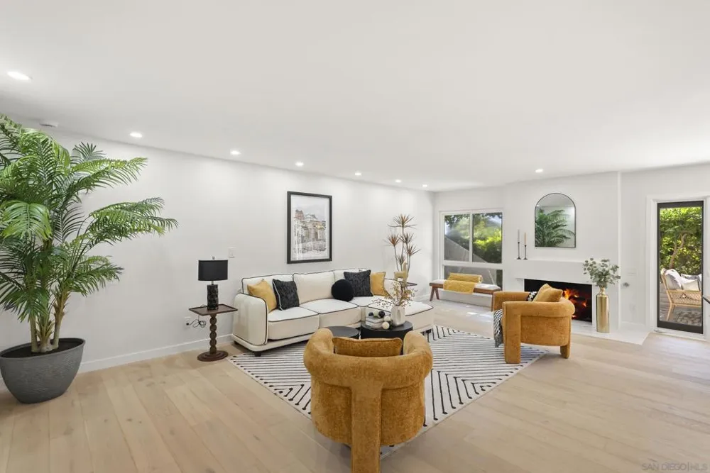 5552 Caminito Herminia La Jolla, CA 92037