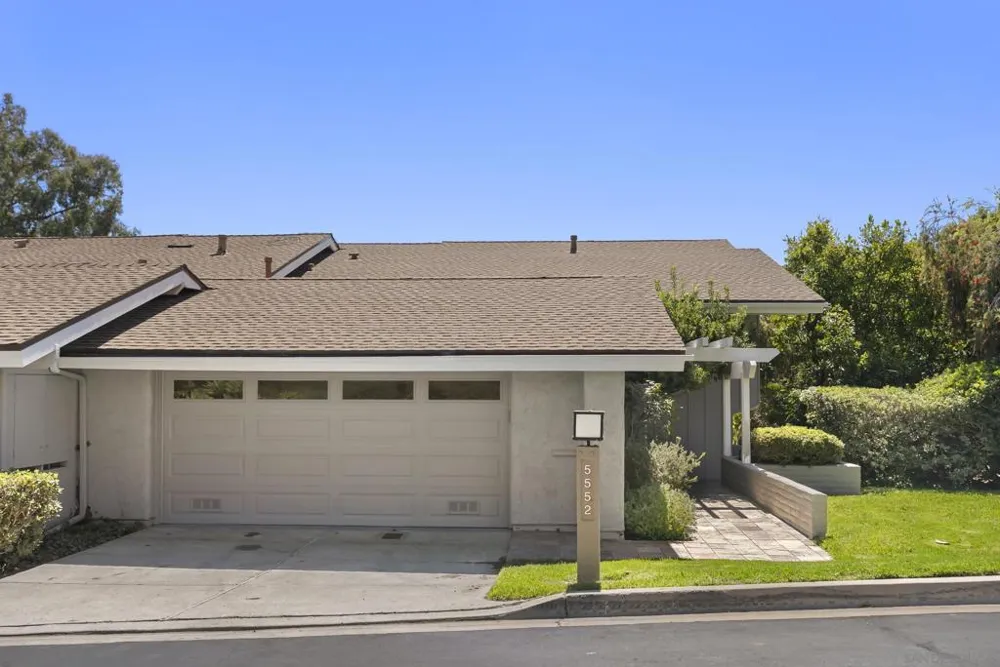 5552 Caminito Herminia La Jolla, CA 92037
