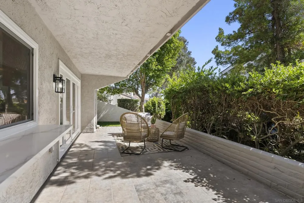 5552 Caminito Herminia La Jolla, CA 92037