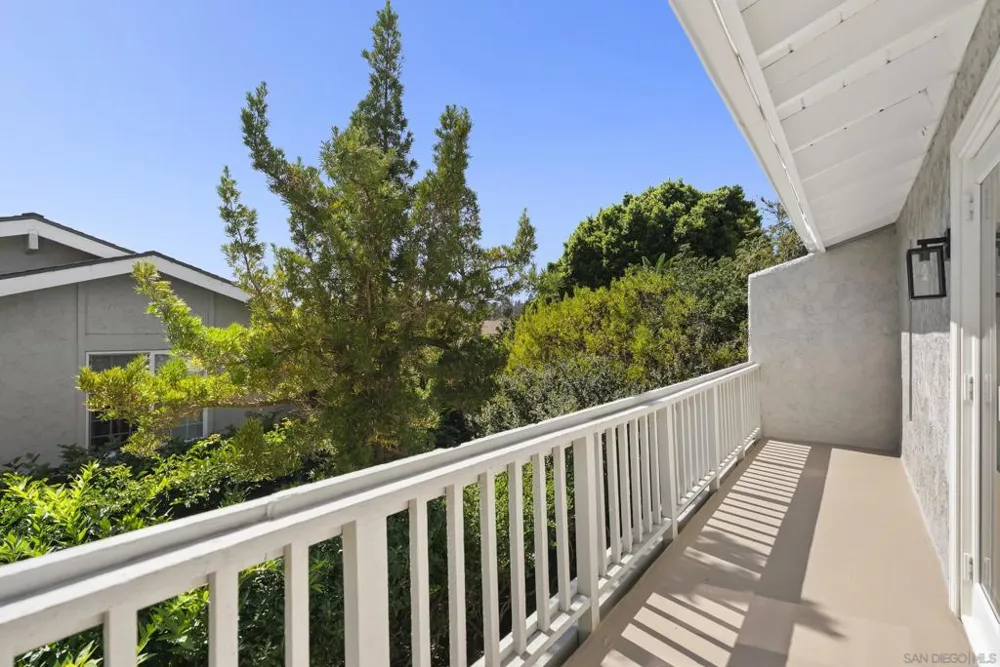 5552 Caminito Herminia La Jolla, CA 92037