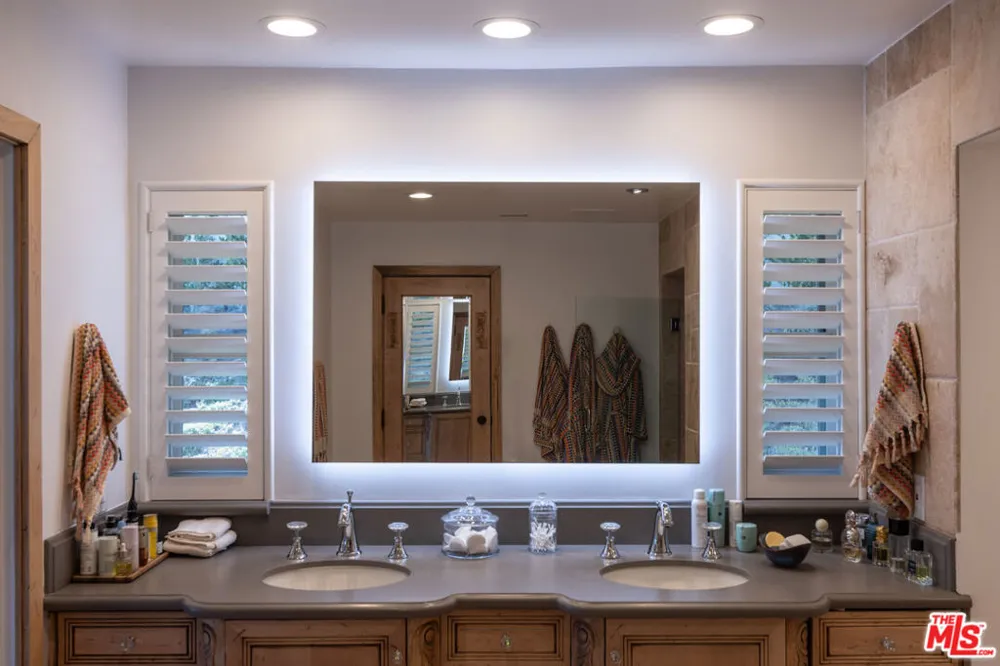 24624 Blue Dane Lane Malibu, CA 90265
