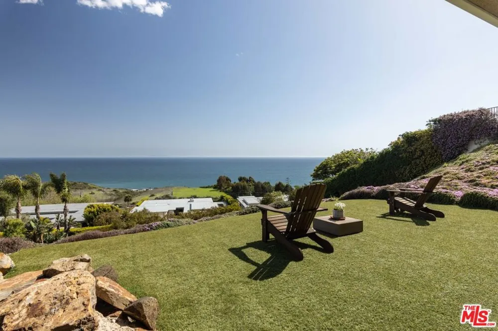 24624 Blue Dane Lane Malibu, CA 90265