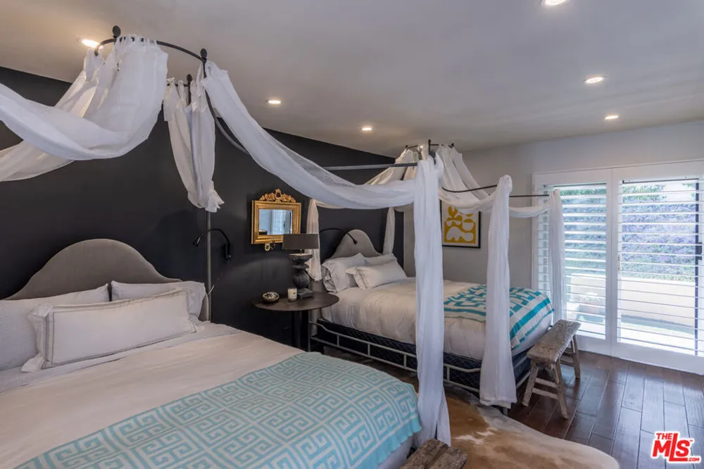 24624 Blue Dane Lane Malibu, CA 90265