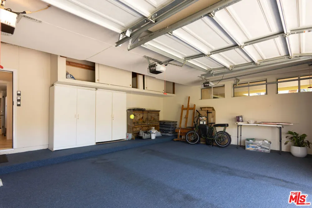 24624 Blue Dane Lane Malibu, CA 90265