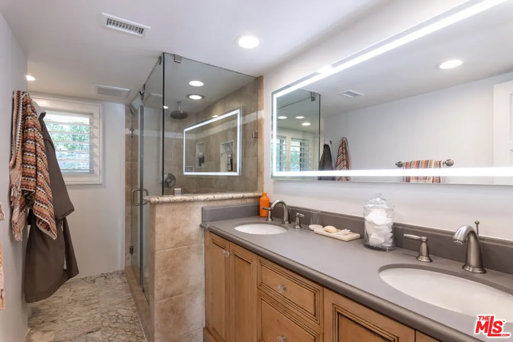 24624 Blue Dane Lane Malibu, CA 90265