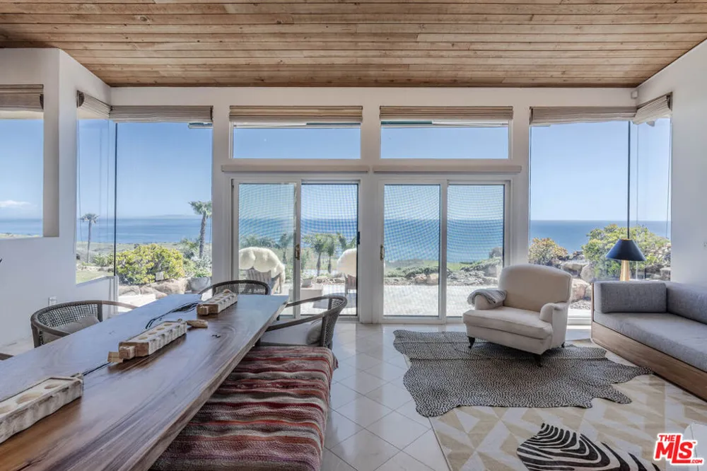 24624 Blue Dane Lane Malibu, CA 90265