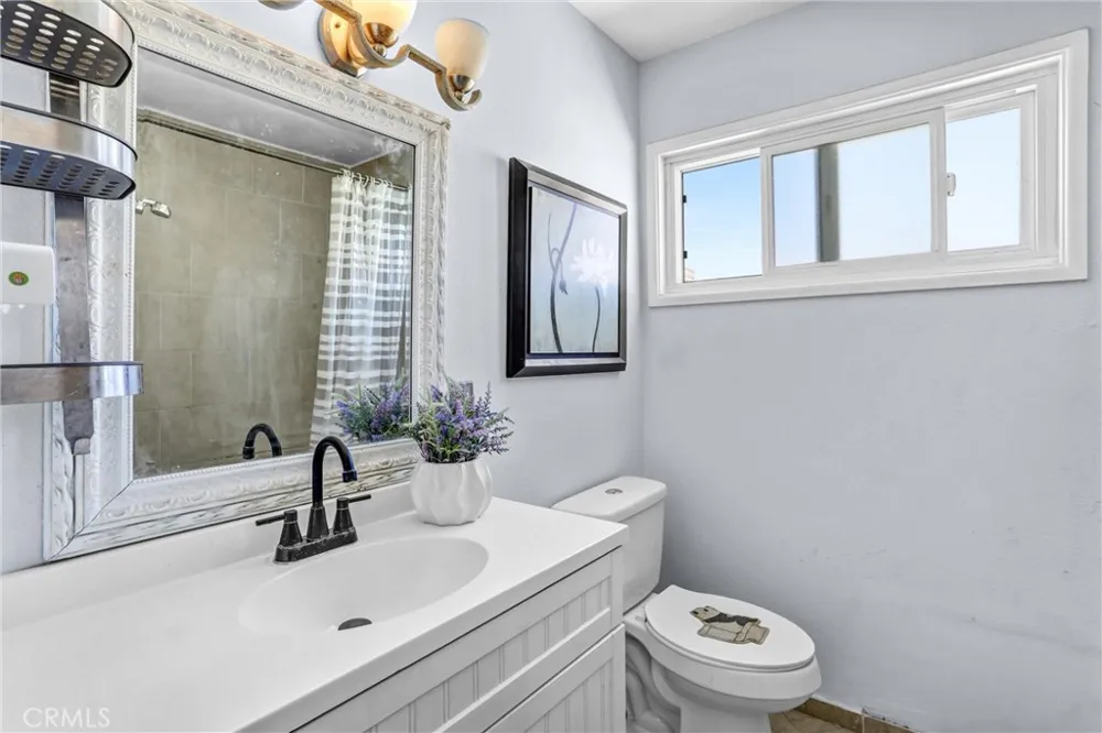 3426 S Hedgerow West Covina, CA 91792
