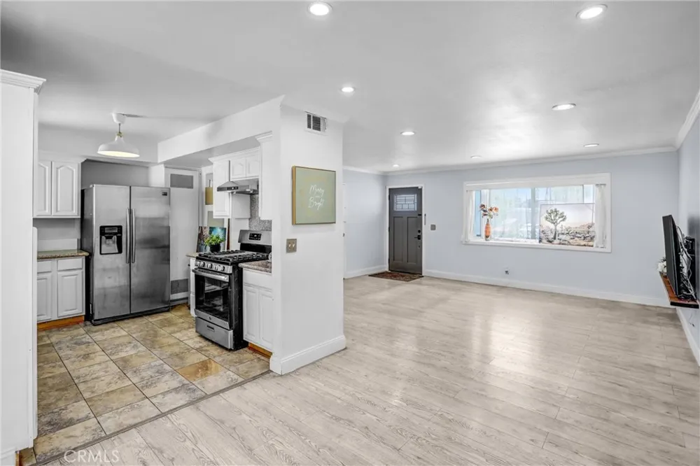 3426 S Hedgerow West Covina, CA 91792