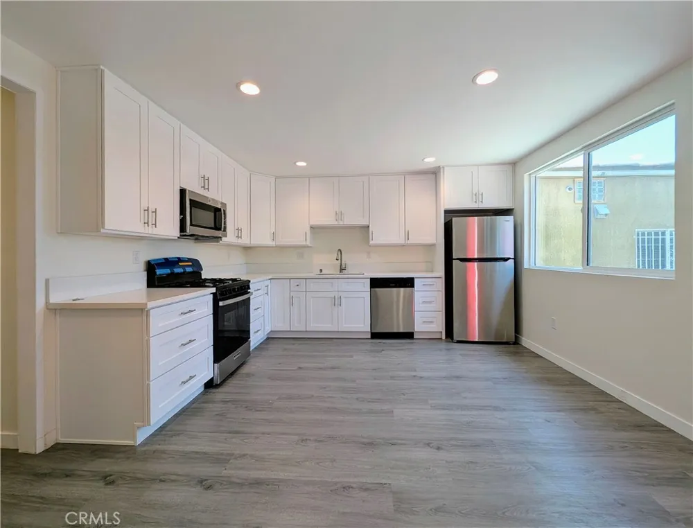 1575 Munson Avenue #1/2 Los Angeles, CA 90042
