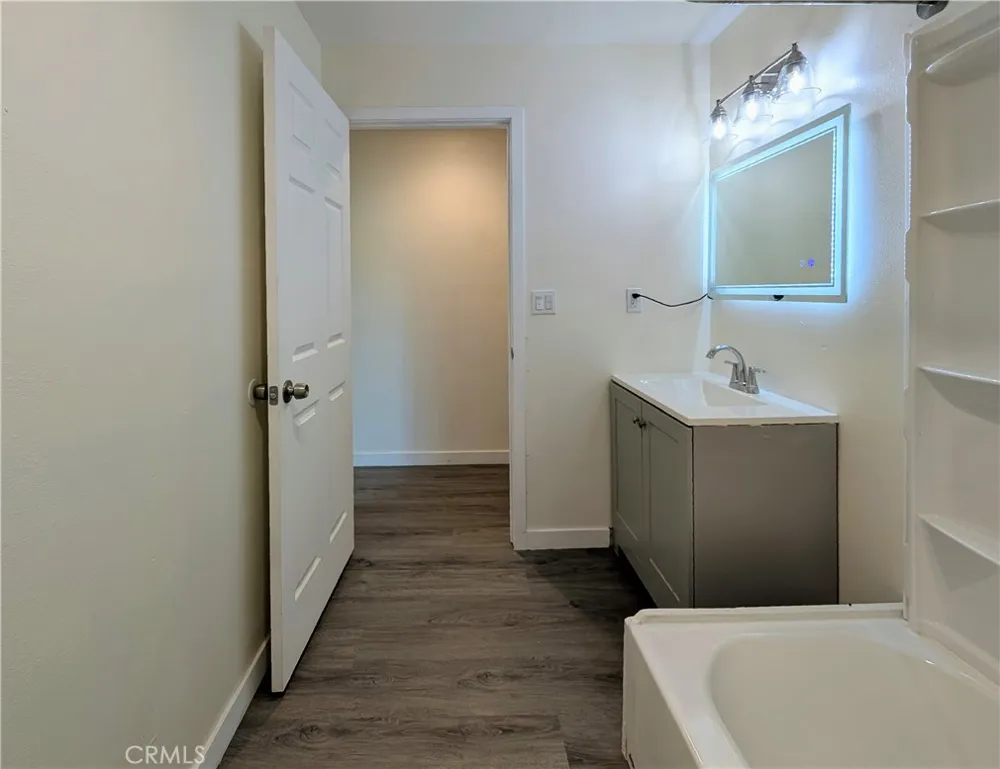 1575 Munson Avenue #1/2 Los Angeles, CA 90042