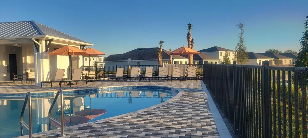 10916 37TH AVENUE E Palmetto, FL 34221