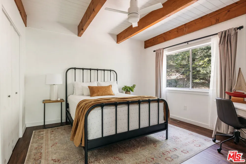 26270 Augusta Drive Lake Arrowhead, CA 92352