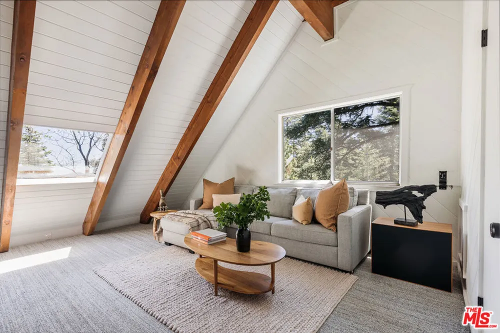 26270 Augusta Drive Lake Arrowhead, CA 92352