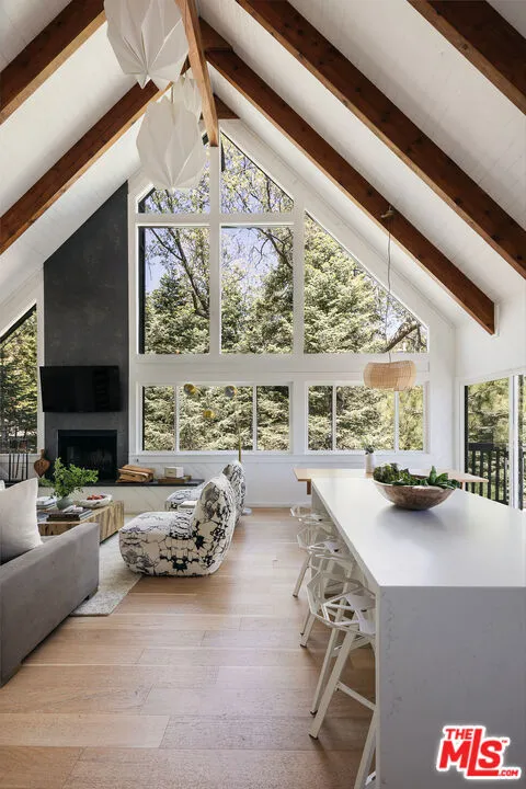 26270 Augusta Drive Lake Arrowhead, CA 92352