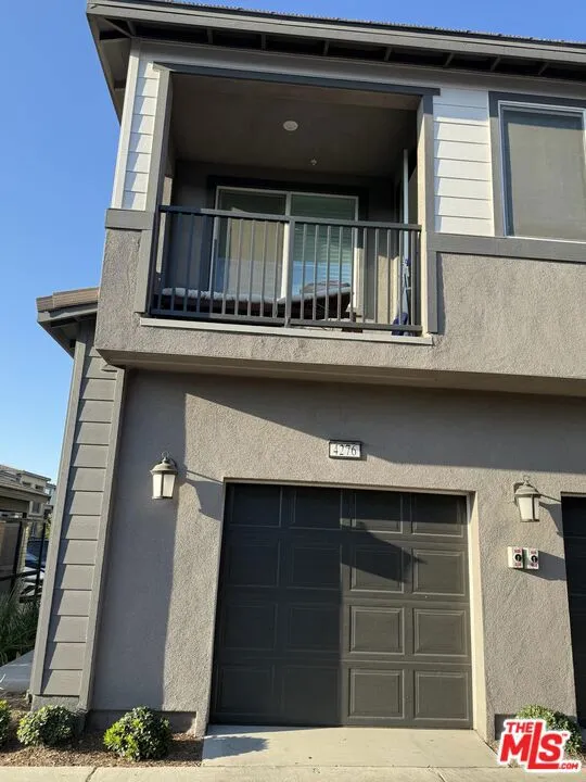 4276 S Montoya Paseo Ontario, CA 91762