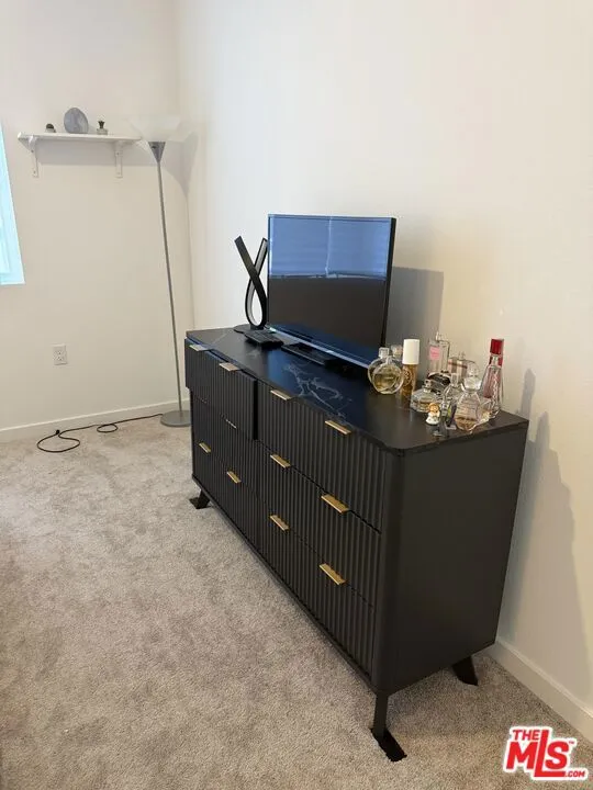 4276 S Montoya Paseo Ontario, CA 91762