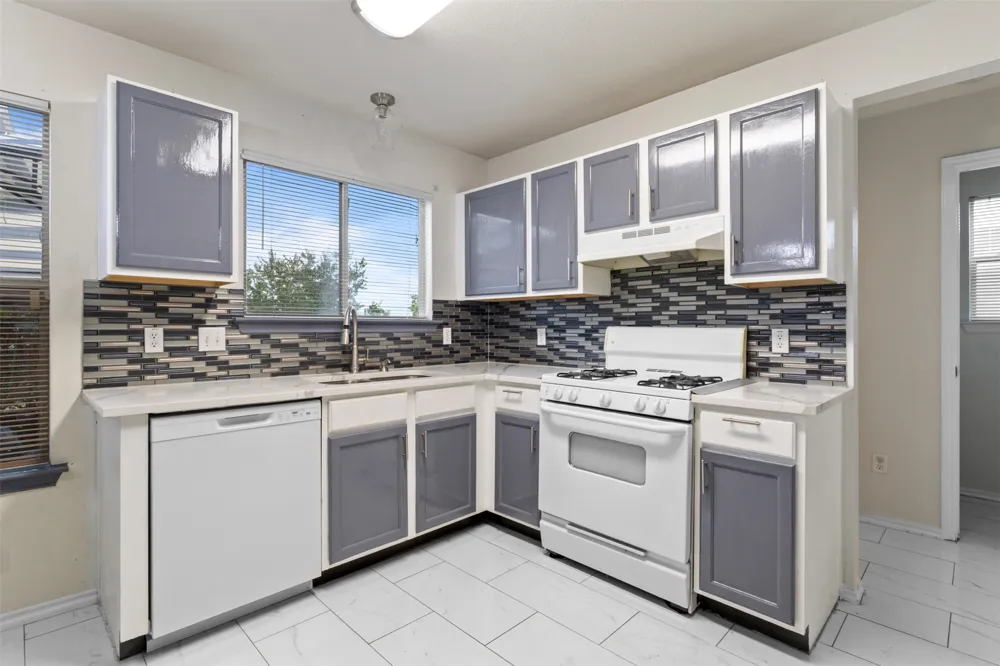 161 Prairie Verbena Drive Kyle, TX 78640