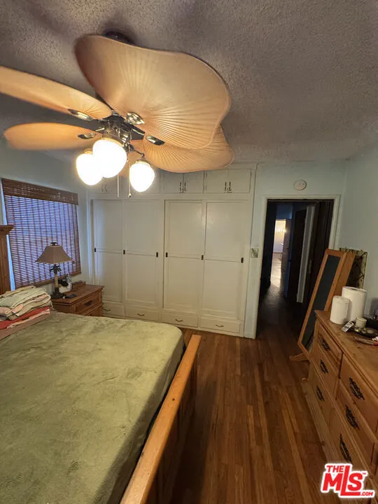 3965 Palm Avenue Lynwood, CA 90262