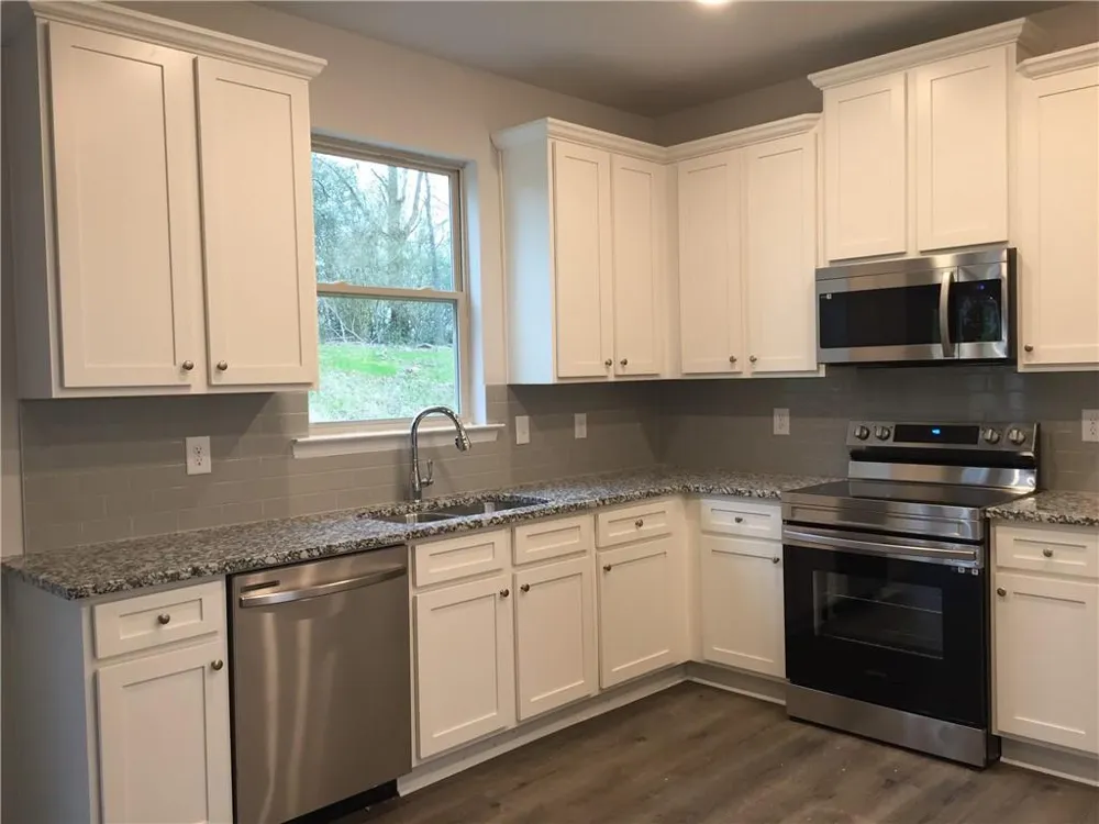 518 Mcginnis Circle Calhoun, GA 30701