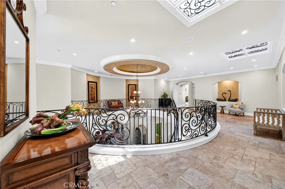 2465 Collinas Chino Hills, CA 91709