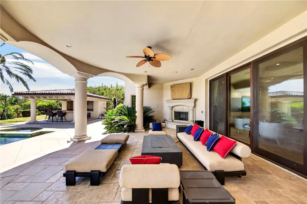 2465 Collinas Chino Hills, CA 91709