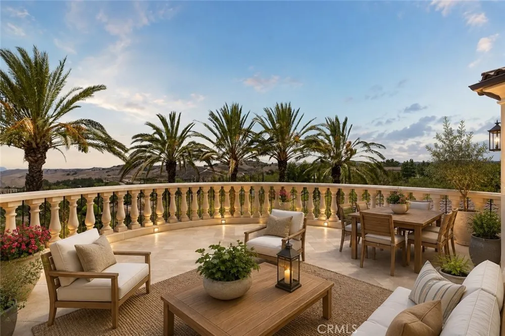 2465 Collinas Chino Hills, CA 91709