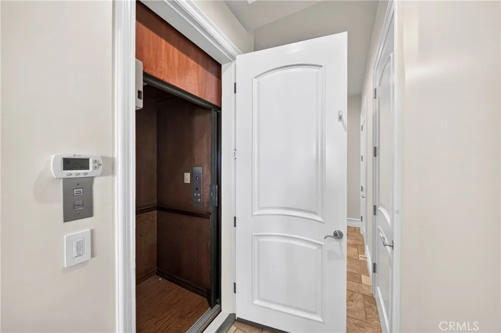 2465 Collinas Chino Hills, CA 91709