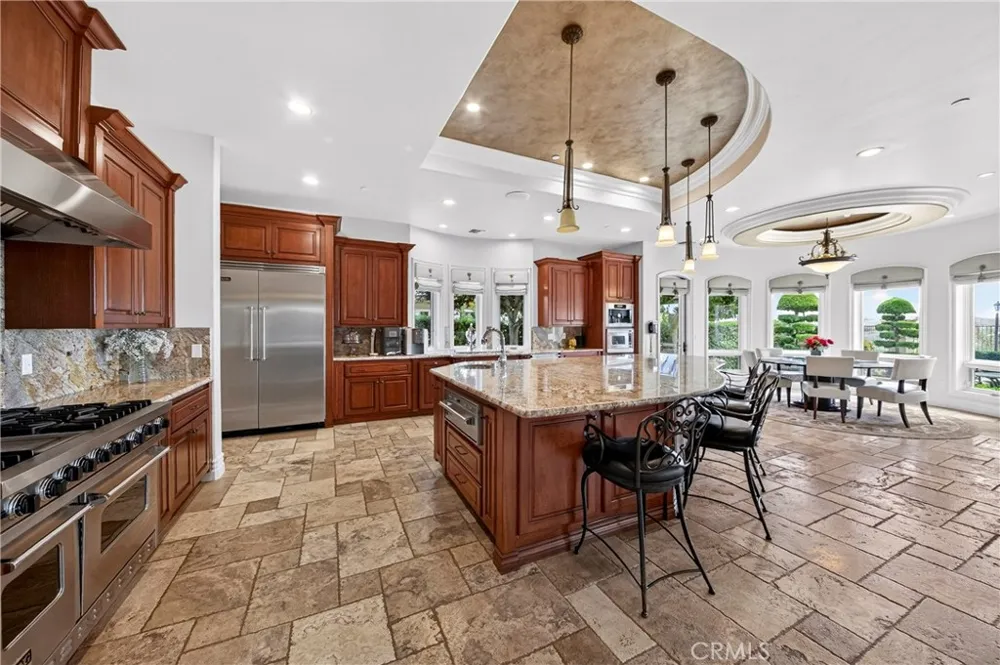 2465 Collinas Chino Hills, CA 91709