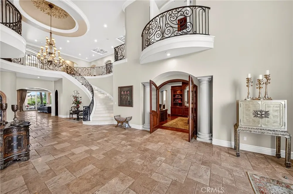 2465 Collinas Chino Hills, CA 91709