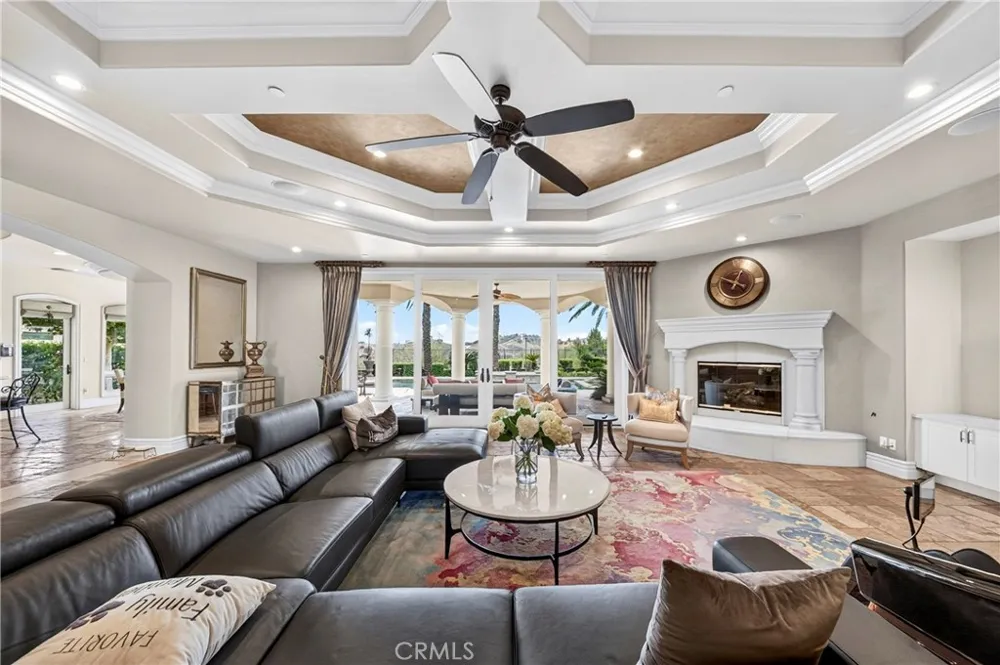 2465 Collinas Chino Hills, CA 91709