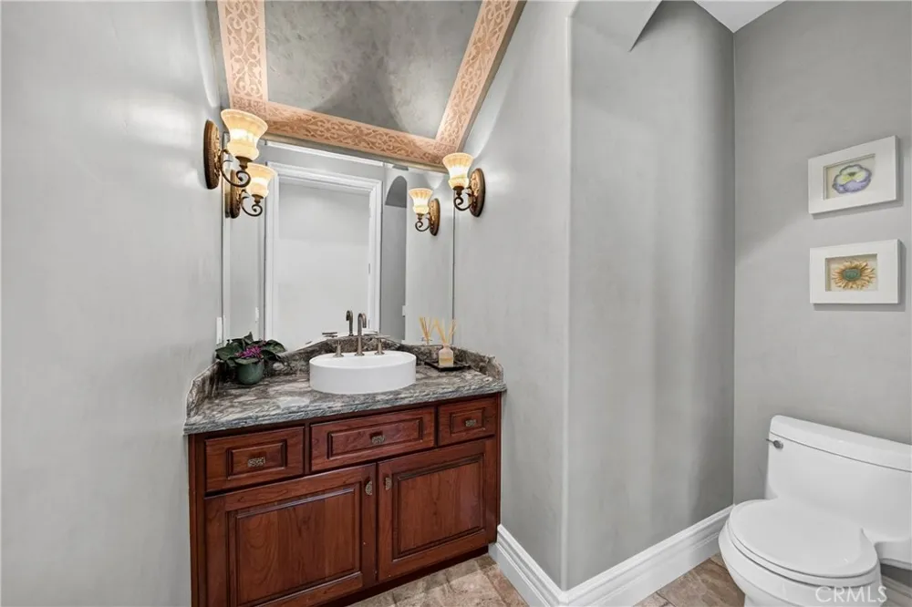 2465 Collinas Chino Hills, CA 91709
