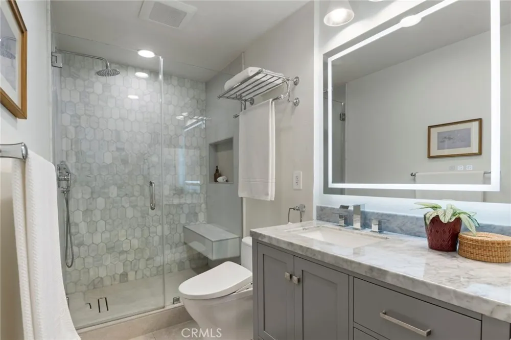750 Kings Road #111 West Hollywood, CA 90069