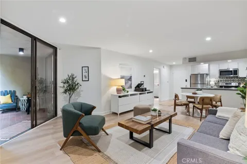 750 Kings Road #111