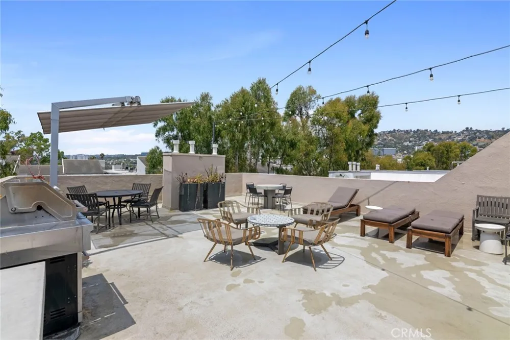 750 Kings Road #111 West Hollywood, CA 90069