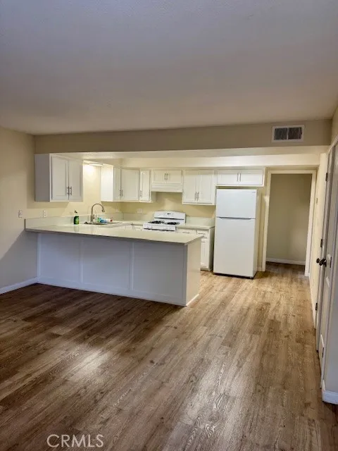 1022 El Camino #C