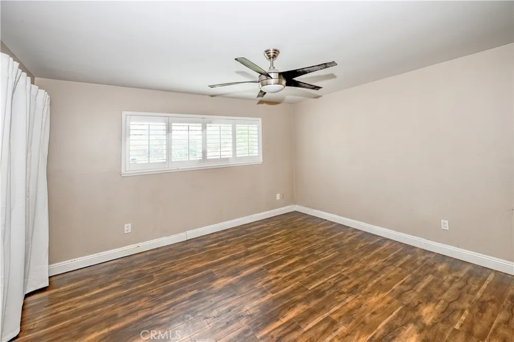 20263 Lakemore Drive Canyon Country, CA 91351