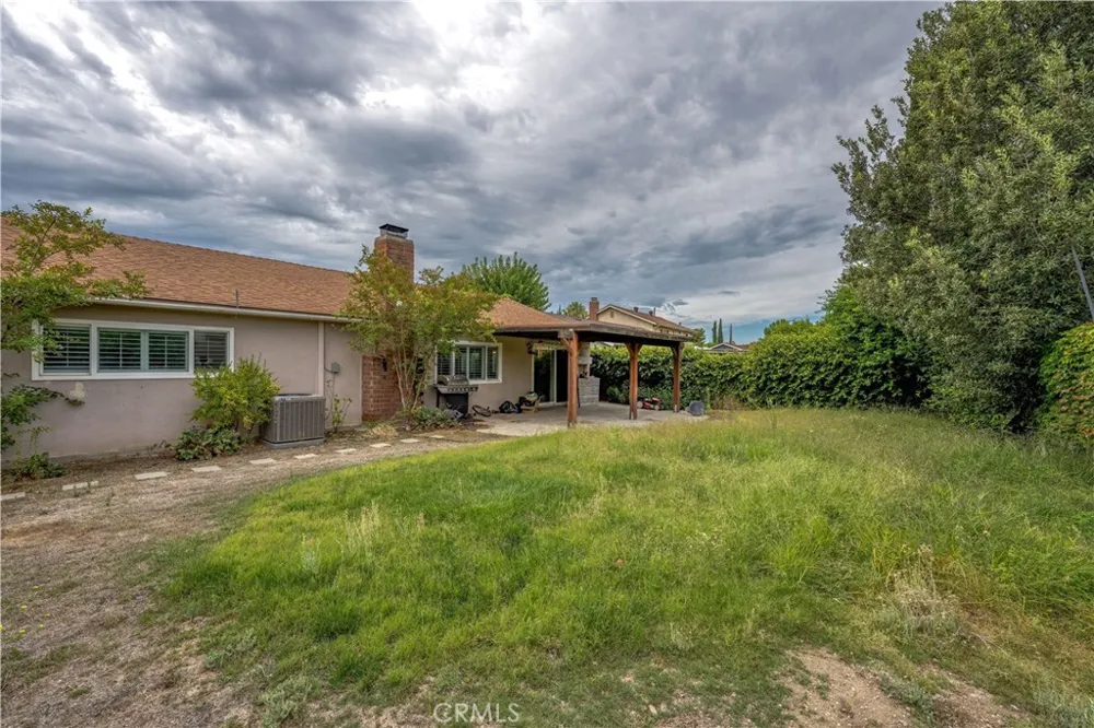 20263 Lakemore Drive Canyon Country, CA 91351