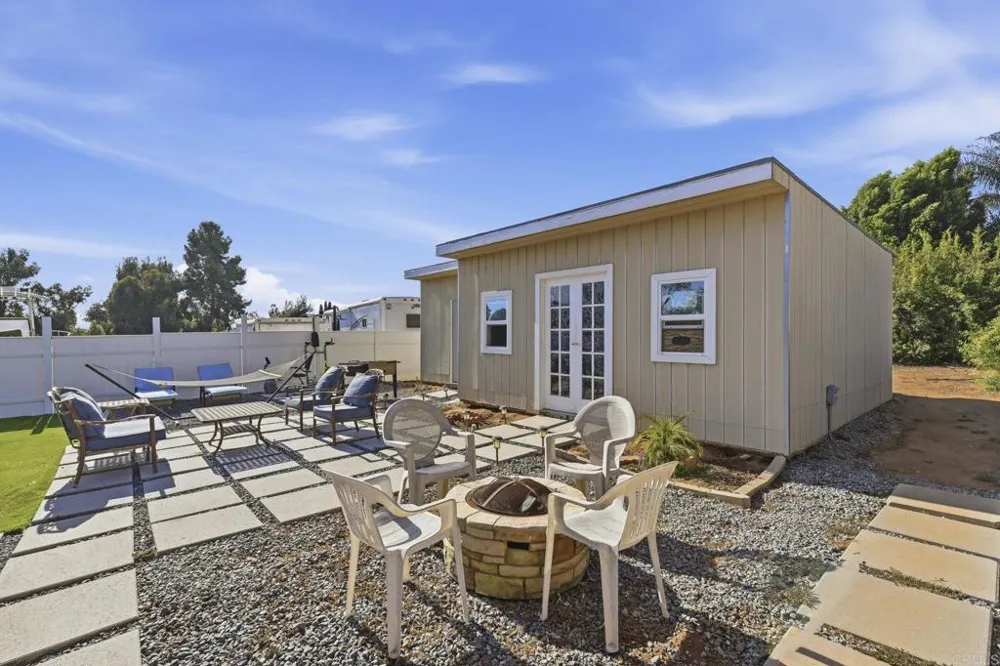 646 El Rancho Dr El Cajon, CA 92019