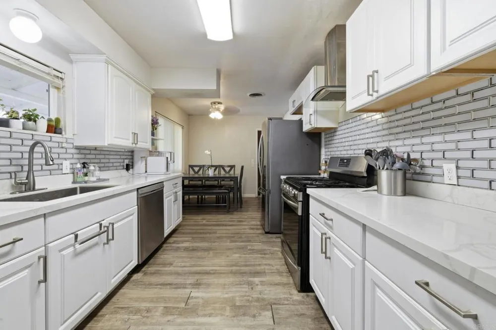 646 El Rancho Dr El Cajon, CA 92019