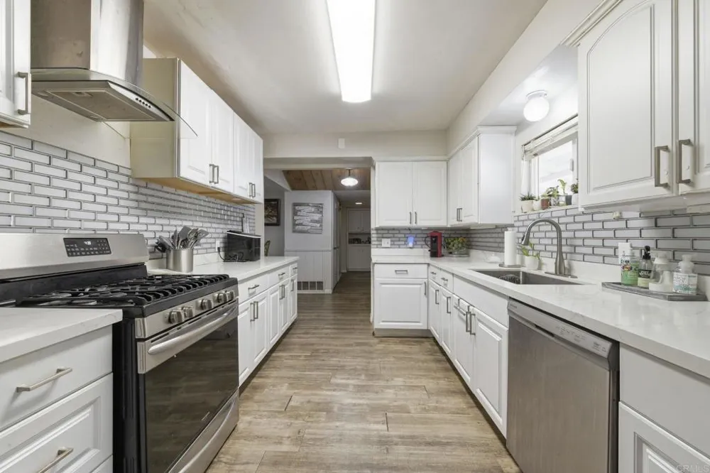 646 El Rancho Dr El Cajon, CA 92019